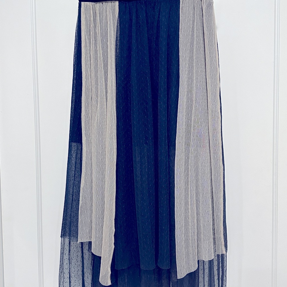 Midi tuile skirt in cream and navy by Hem & Thread size Large from Anthropologie
